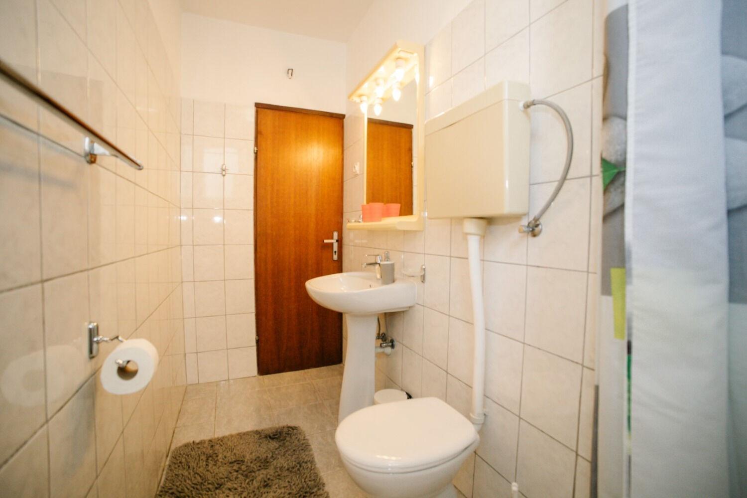 Apartments Petri - Close To The Sea Tisno Esterno foto