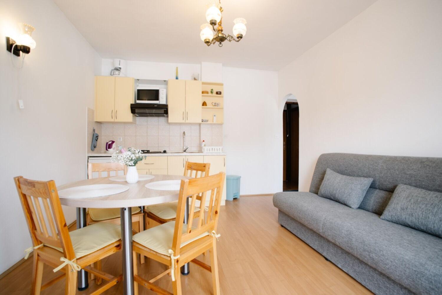 Apartments Petri - Close To The Sea Tisno Esterno foto